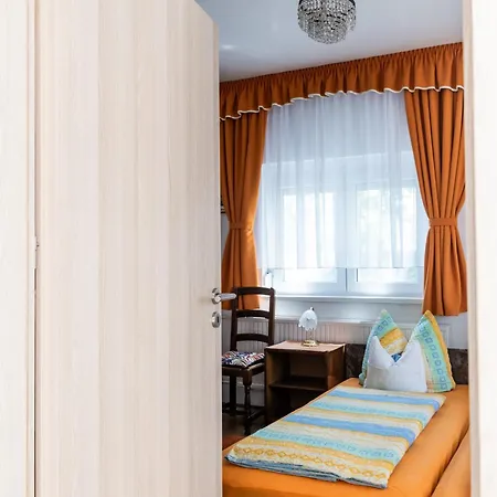 Magdalena Apartmanhaz Кестхей