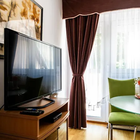 Magdalena Apartmanhaz * Keszthely